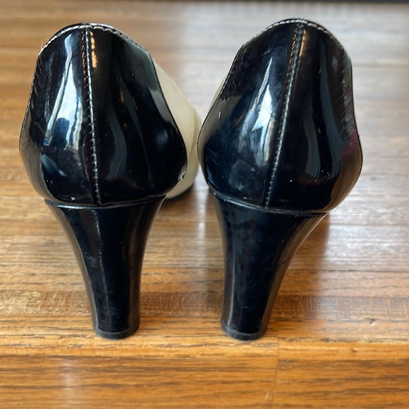 LIFESTRIDE VINTAGE PUMPS 6 - Picture 7 of 7